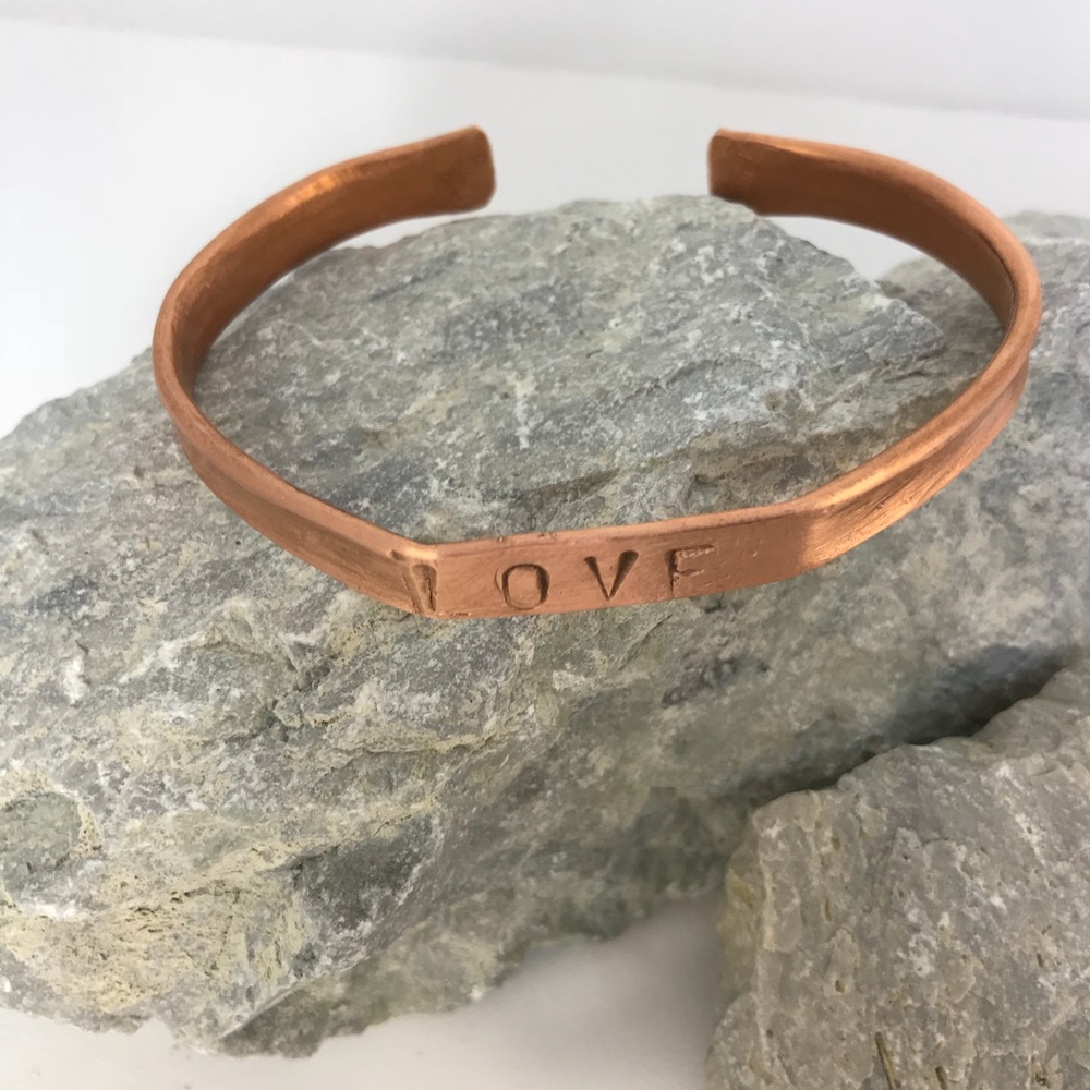Handmade bracelet LOVE copper cuff bracelet NWT - Picture 7 of 8